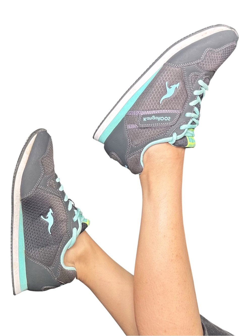 Kangaroos 80s sneakers